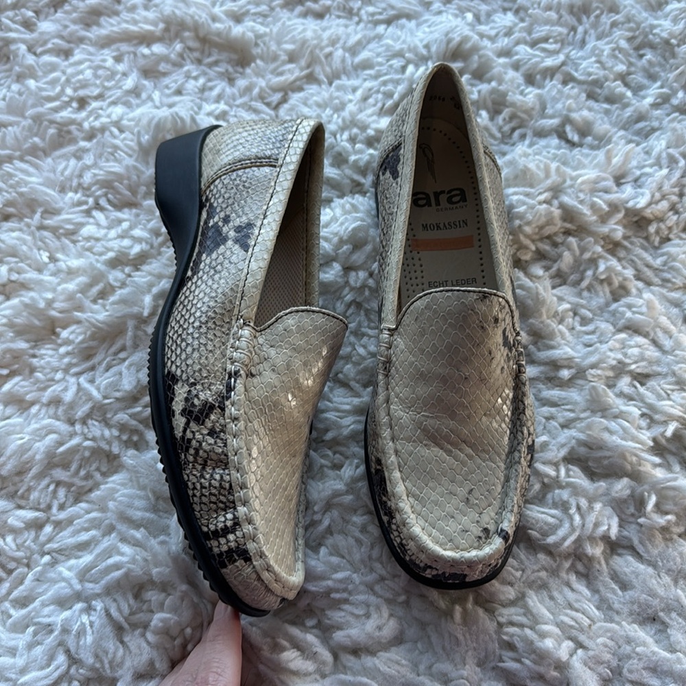 Ara Snake Print Loafers